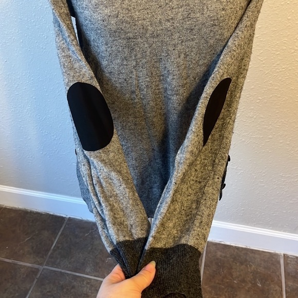 J. Crew Side-Button Elbow Patch Wool Blend Sweater Size M # B2395 - Picture 3 of 7